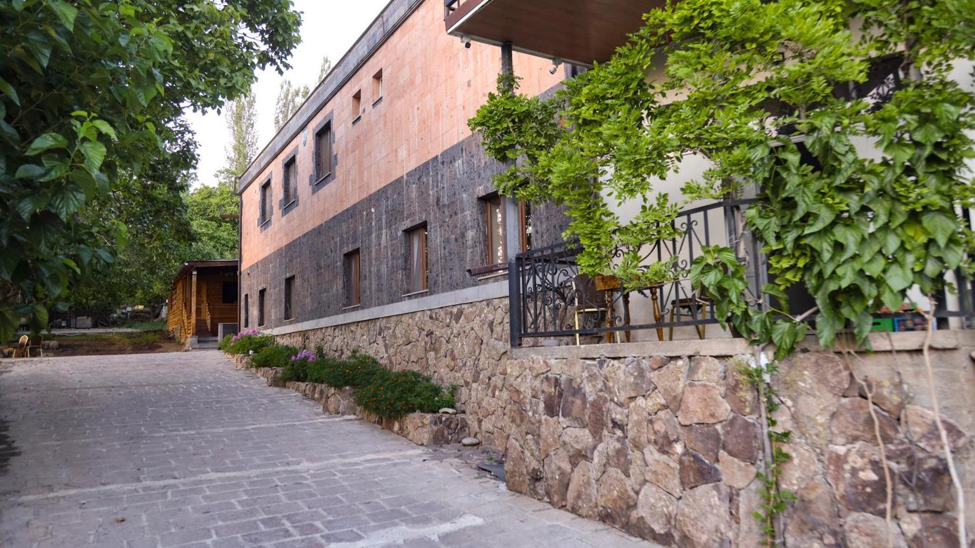 Old Byurakan Gouest House Экстерьер фото